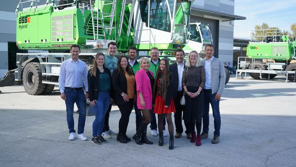 Gruppenbild Team Schulung Akademie Sennebogen Gruppenbild Team Schulung Akademie Sennebogen