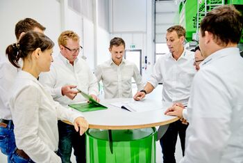 SENNEBOGEN Academy: our competence center